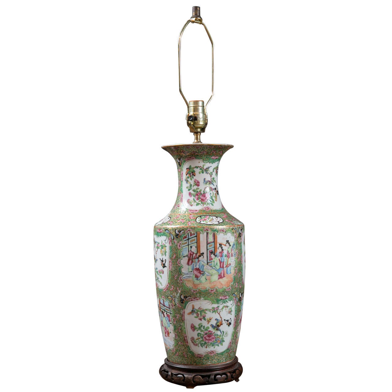 Rose Medallion Chinese Lamp, circa 1800s For Sale