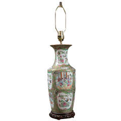 Antique Rose Medallion Chinese Lamp, circa 1800s