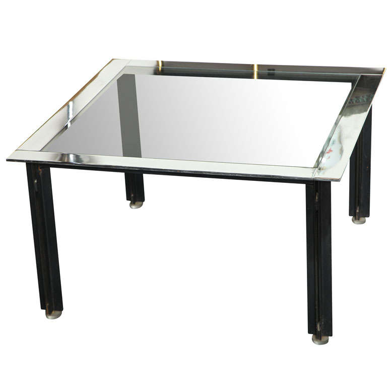 Cocktail Table by Luigi Coccia Dominioni made in Italy For Sale