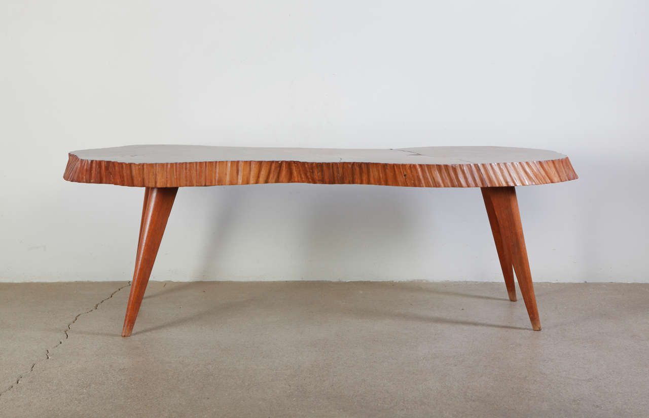 1960's French solid wood organic shaped coffee table In Excellent Condition In Florence, IT