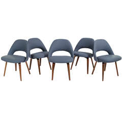 Five Eero Saarinen Executive Chairs for Knoll