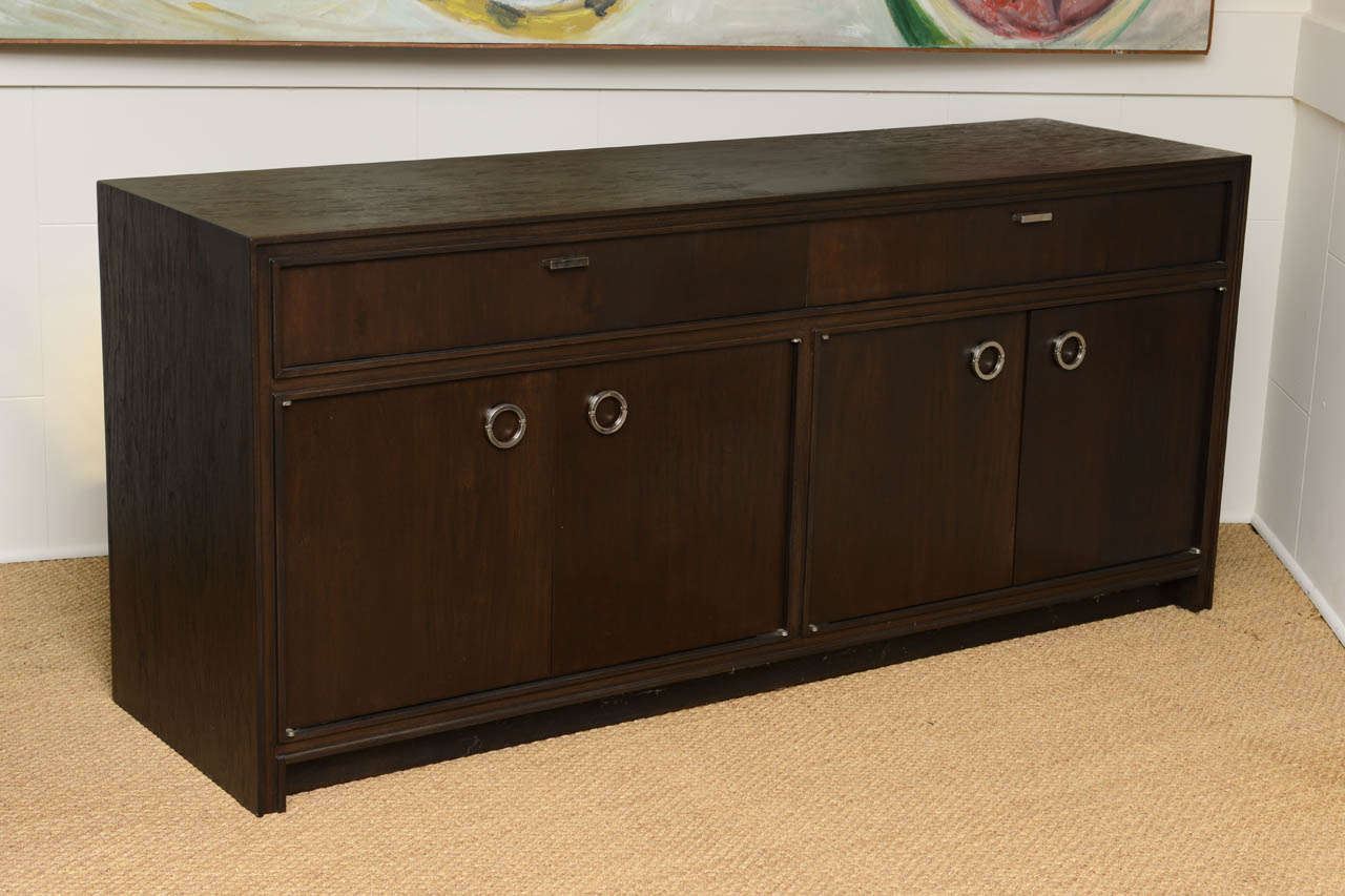 American Mid-Century Sideboard/Cabinet In Excellent Condition For Sale In Miami, FL