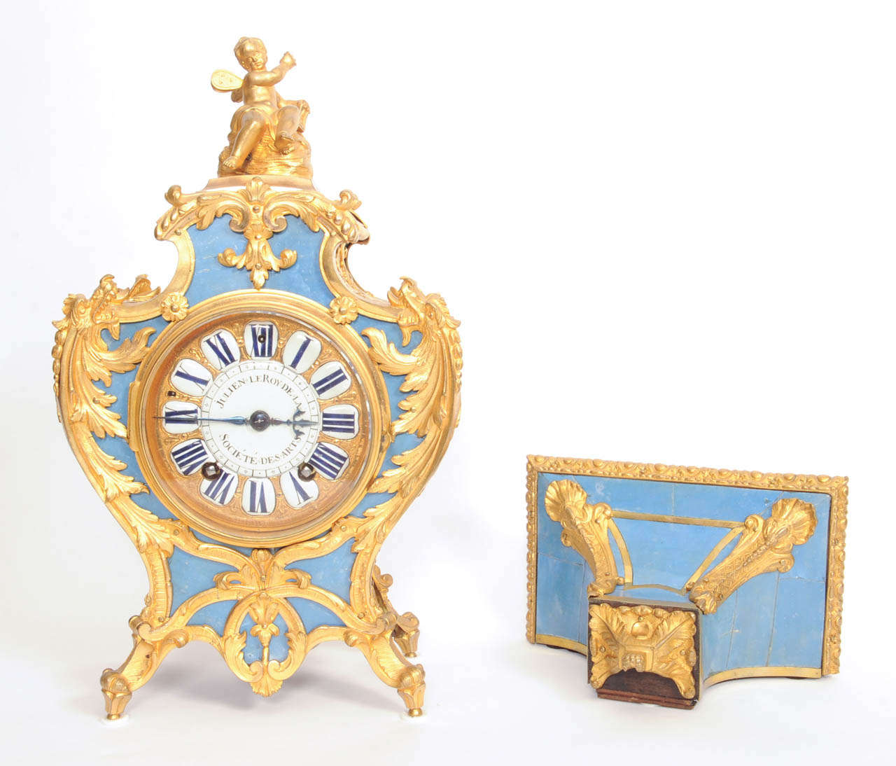 18th Century and Earlier A French Regence Blue Horn Bracket Clock on Wall by Julien Le Roy For Sale