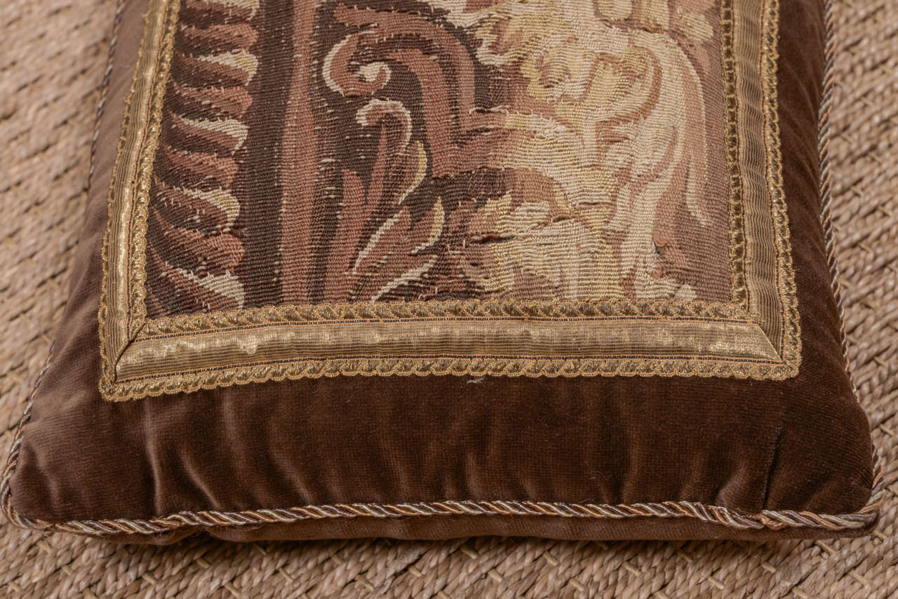 18th Century Tapestry Fragment Pillow In Excellent Condition For Sale In Houston, TX