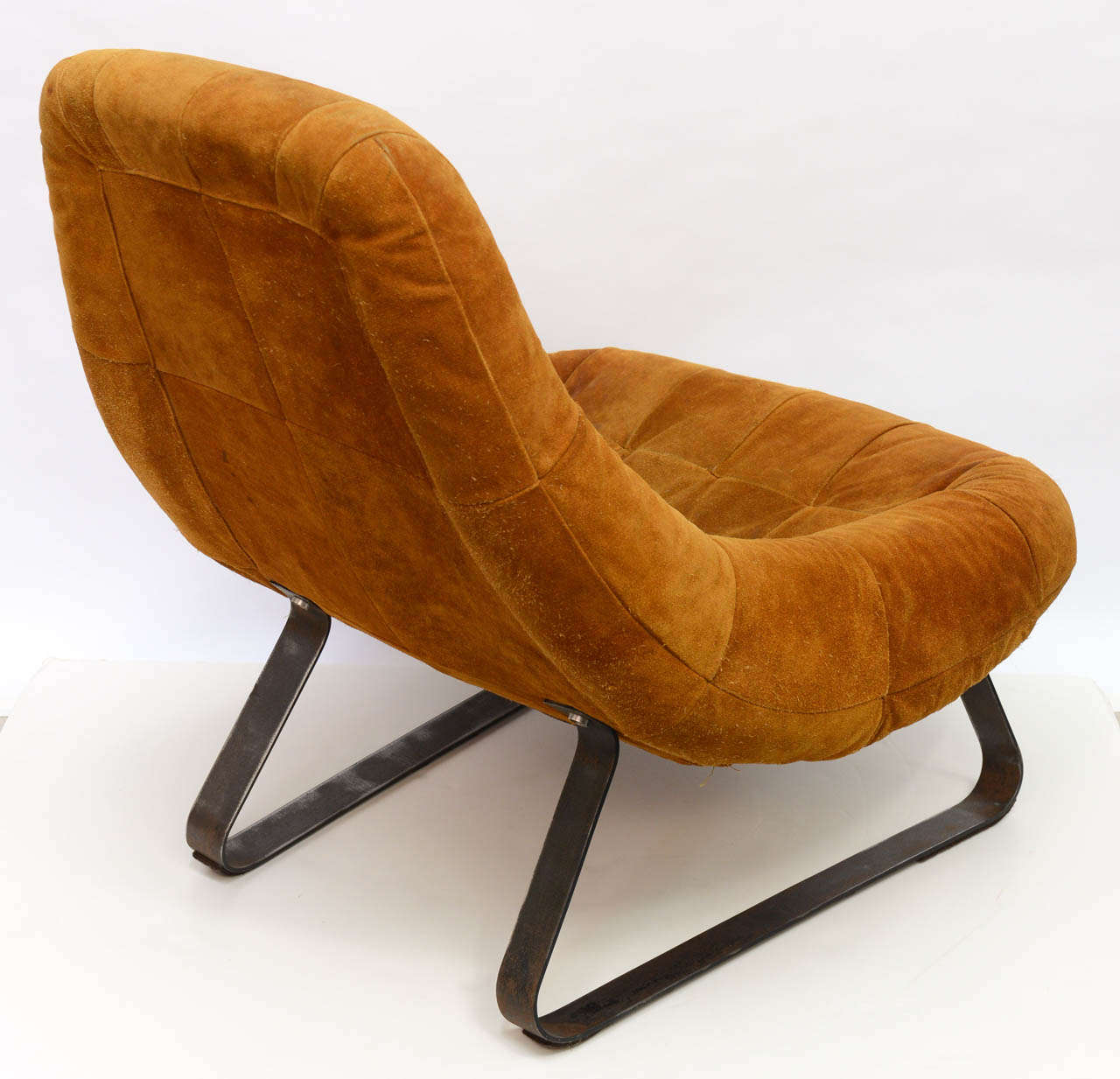 Mid-Century Modern 1970s Suede Scoop Lounge Chair