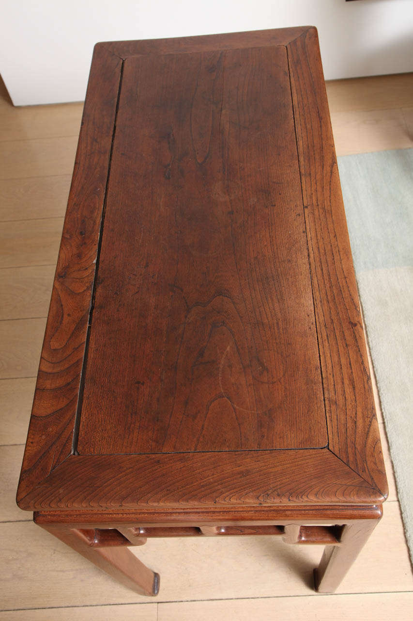 19th Century Chinese Elm Console Table In Good Condition In New York, NY