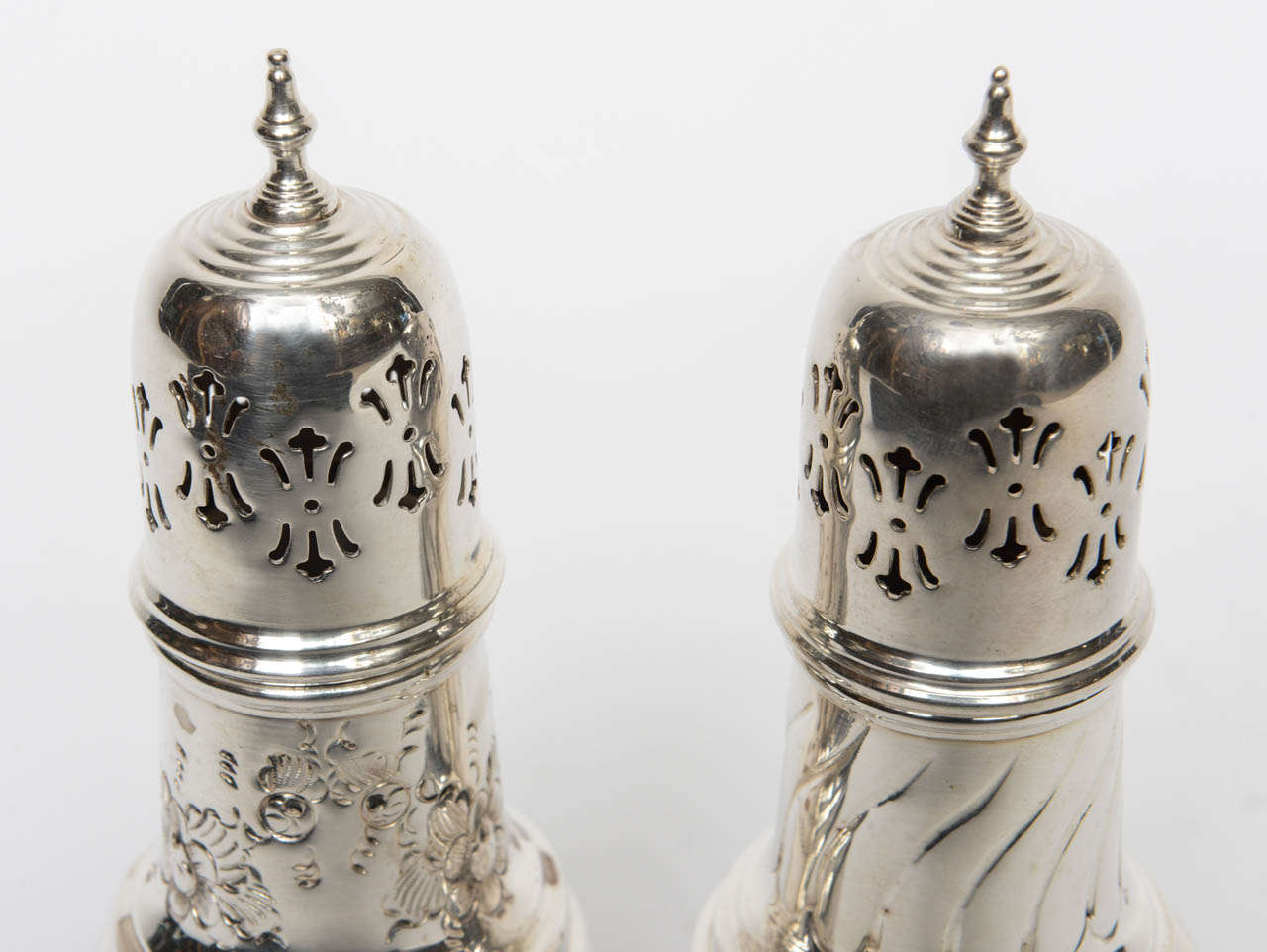 Near Pair of Silver Plate Castors, 19th Century For Sale 2
