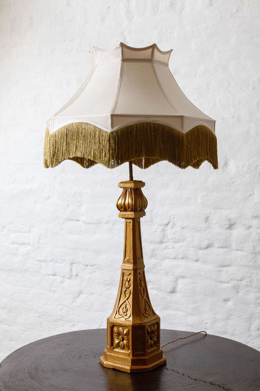 English edwardian Downton Abbey style gilt wood  lamp with hand sewn silk lamp shade and gold fringes