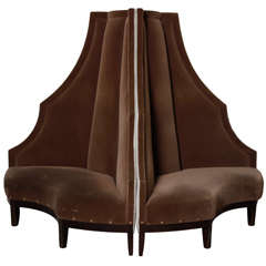 A 1940s Style Hotel Seat