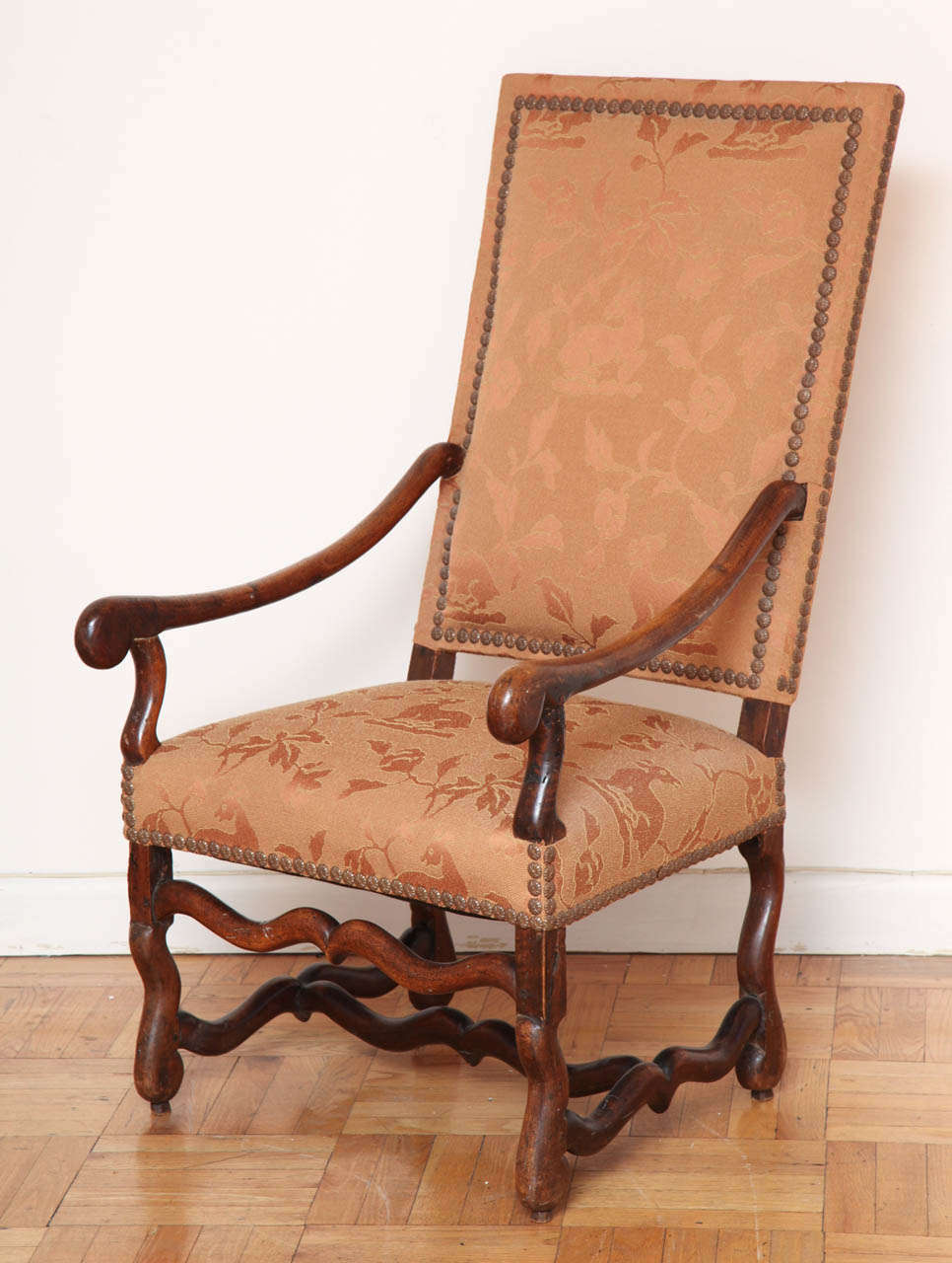18th Century and Earlier Louis XIV Mahogany Fauteuil a la Reine, mid-18th century For Sale