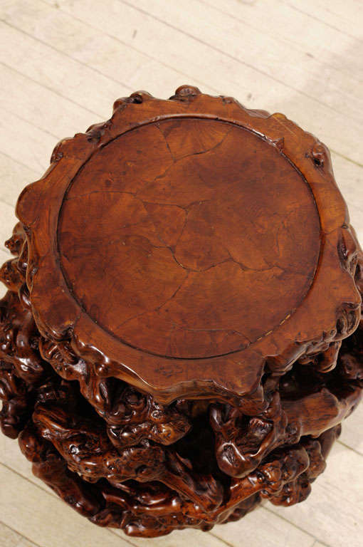 Chinese Root Stool In Excellent Condition In Washington, DC