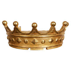 Vintage Wonderful Gilt Wood Baldachin in the Form of a Ducal Coronet
