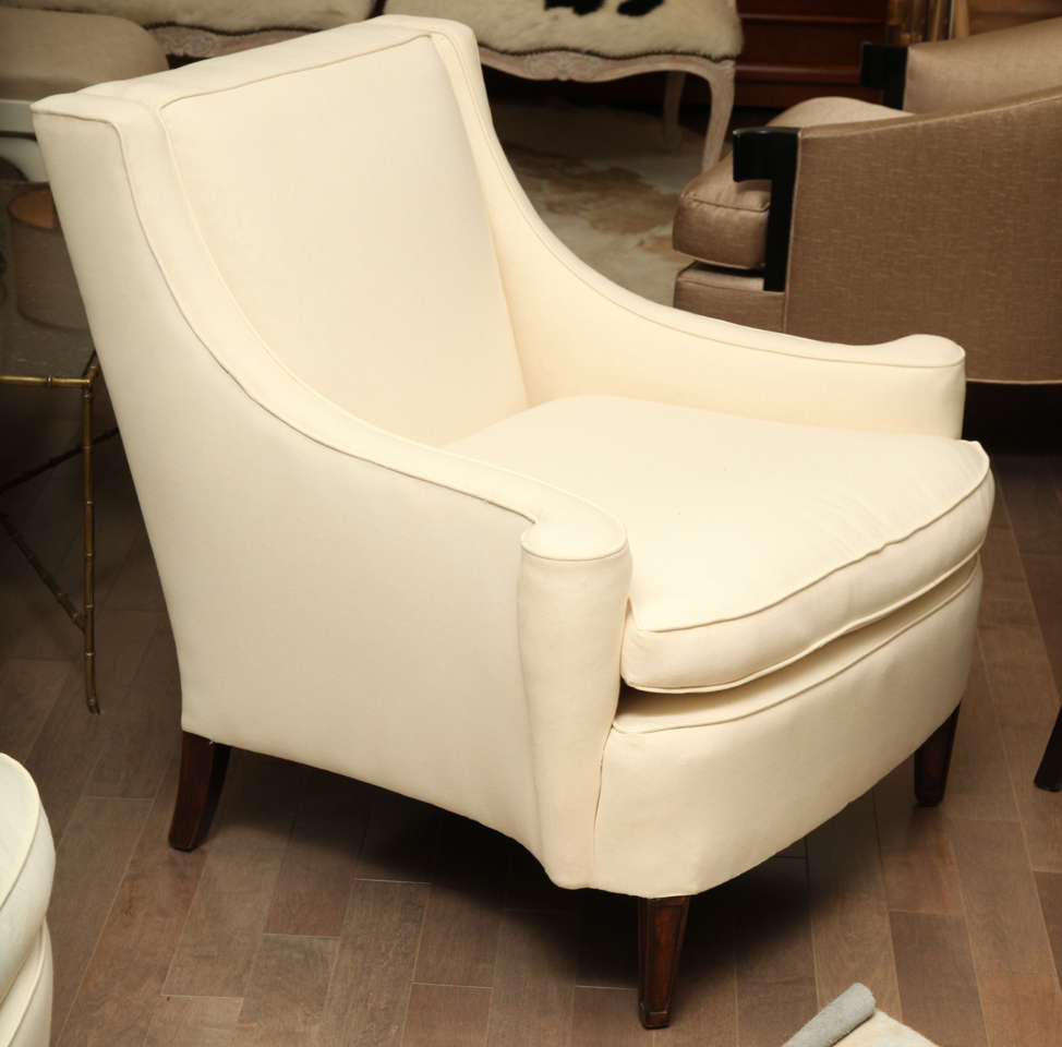 The Beekman Chair by Duane Modern In Excellent Condition For Sale In New York, NY