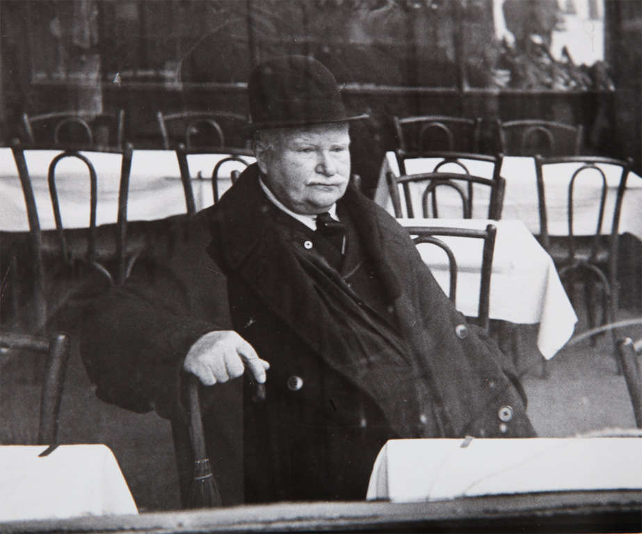 French Henri Cartier-Bresson Photograph For Sale