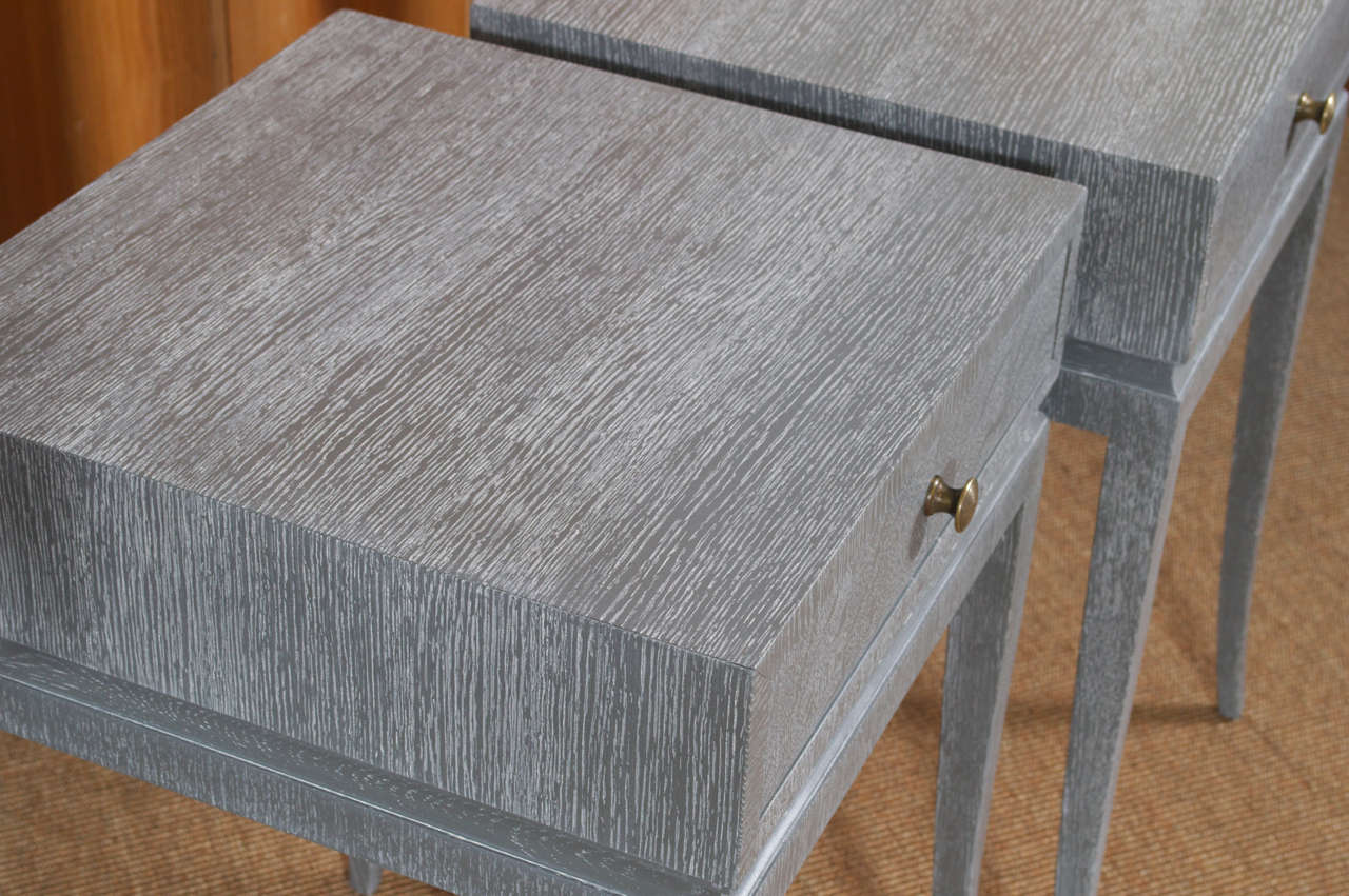 Pair of Elegant Cerused Nightstands/End Tables In Excellent Condition In San Francisco, CA