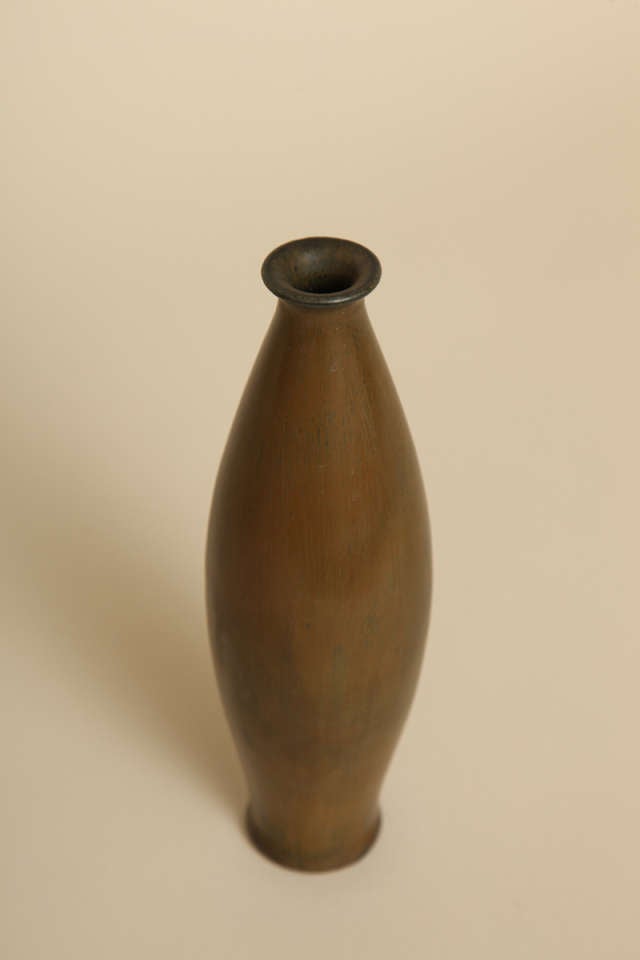 Henri Simmen French Art Deco Ceramic Vase In Excellent Condition For Sale In New York, NY