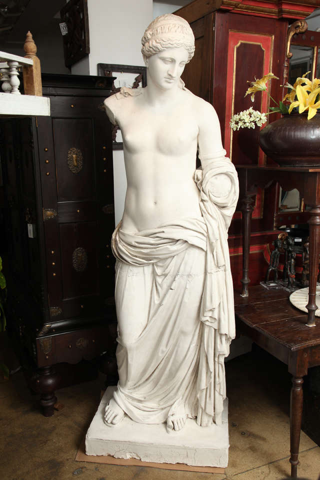 Venus d'Arles.  In plaster, based on original statue discovered in the Roman theatre in Arles in 1651.  Original currently in the Louvres.