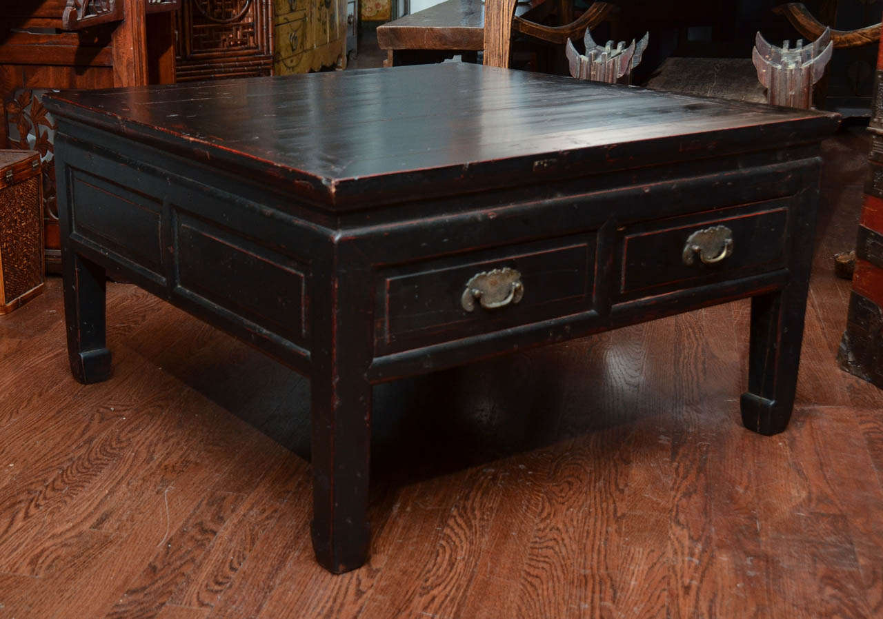 Turn of the Century Black Lacquered Two-Drawer Tea Table with Brass Hardware For Sale 1