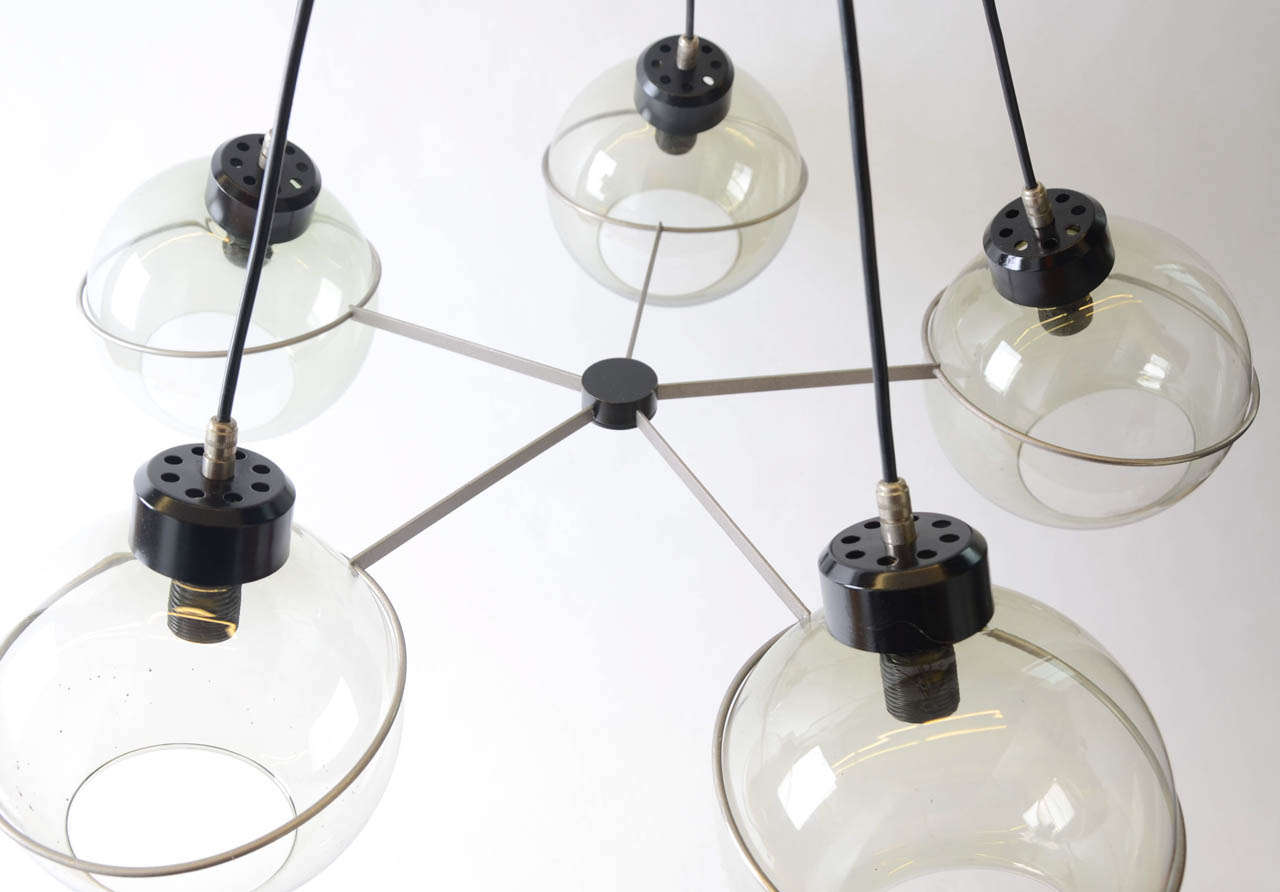 Vico Magistretti Globe Suspension In Excellent Condition For Sale In London, GB