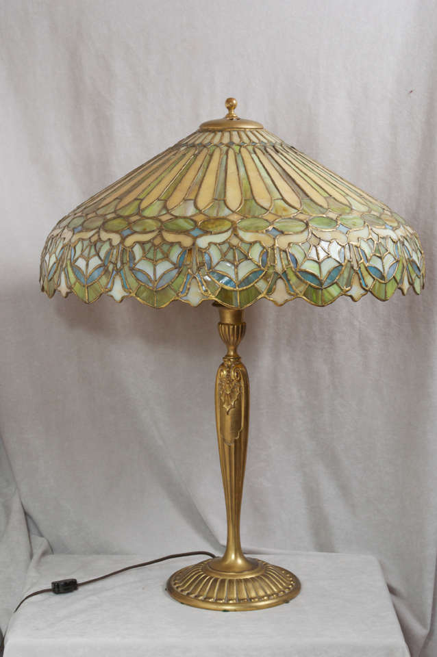Edwardian Duffner and Kimberly Leaded Glass Table Lamp