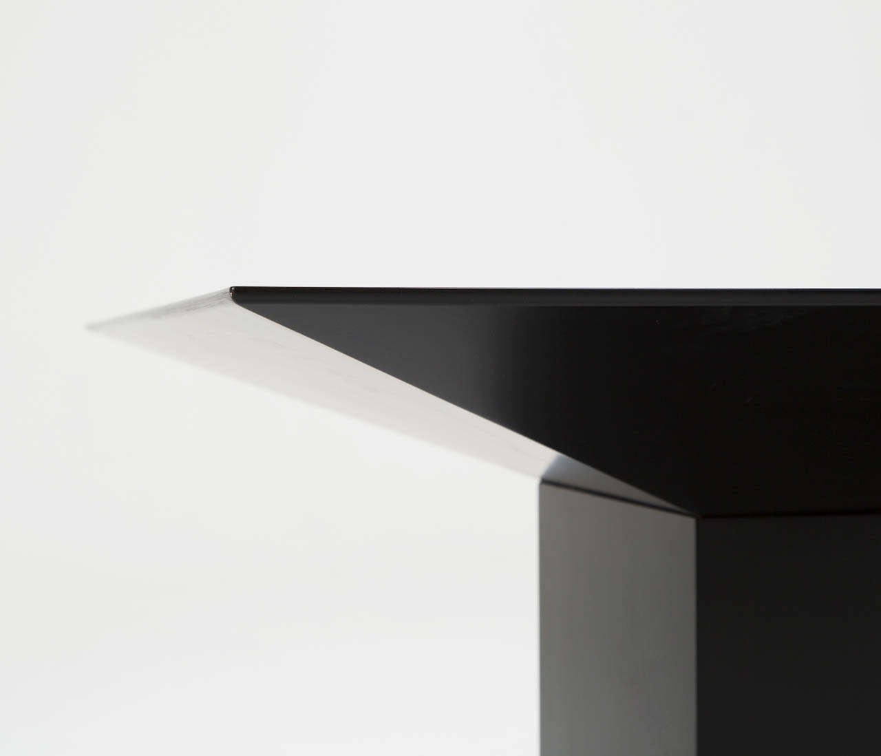 Black Lacquered Square Rosenthal Pedestal Table In Excellent Condition In Waalwijk, NL