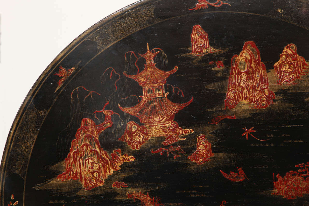 Mid-19th Century Chinese Export Black Chinoiserie Center Table 3