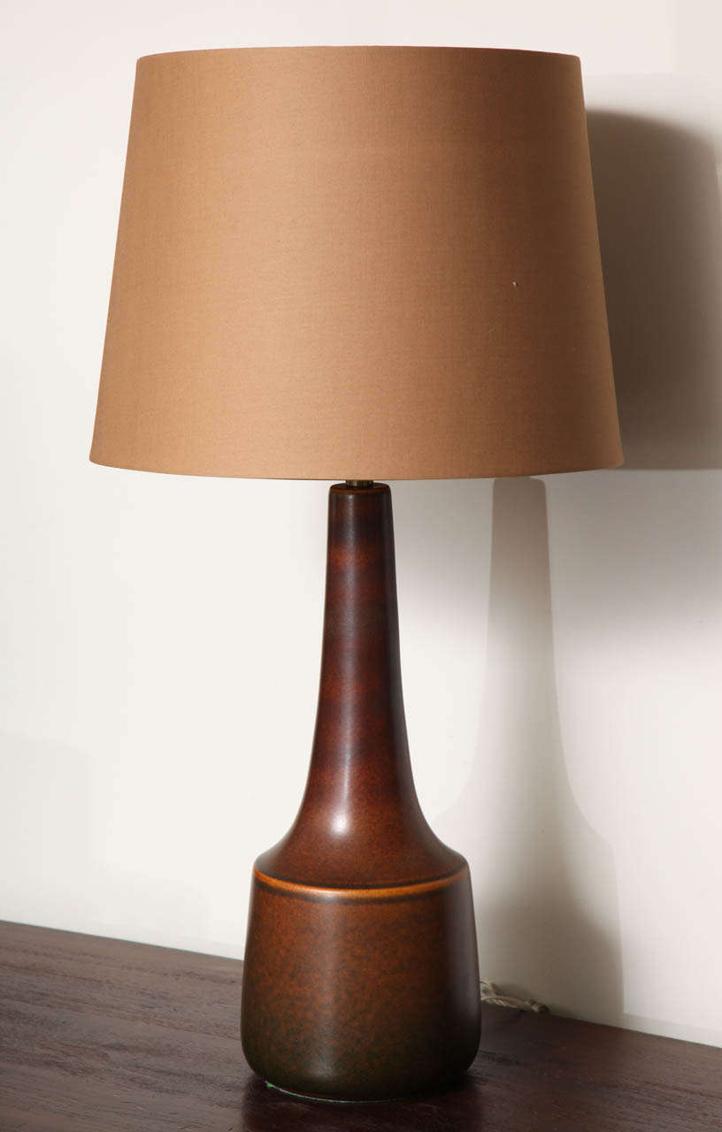 Mid-20th Century terracotta lamp, tapered neck ending in cylindrical base
Stamped with Rörstrand 
