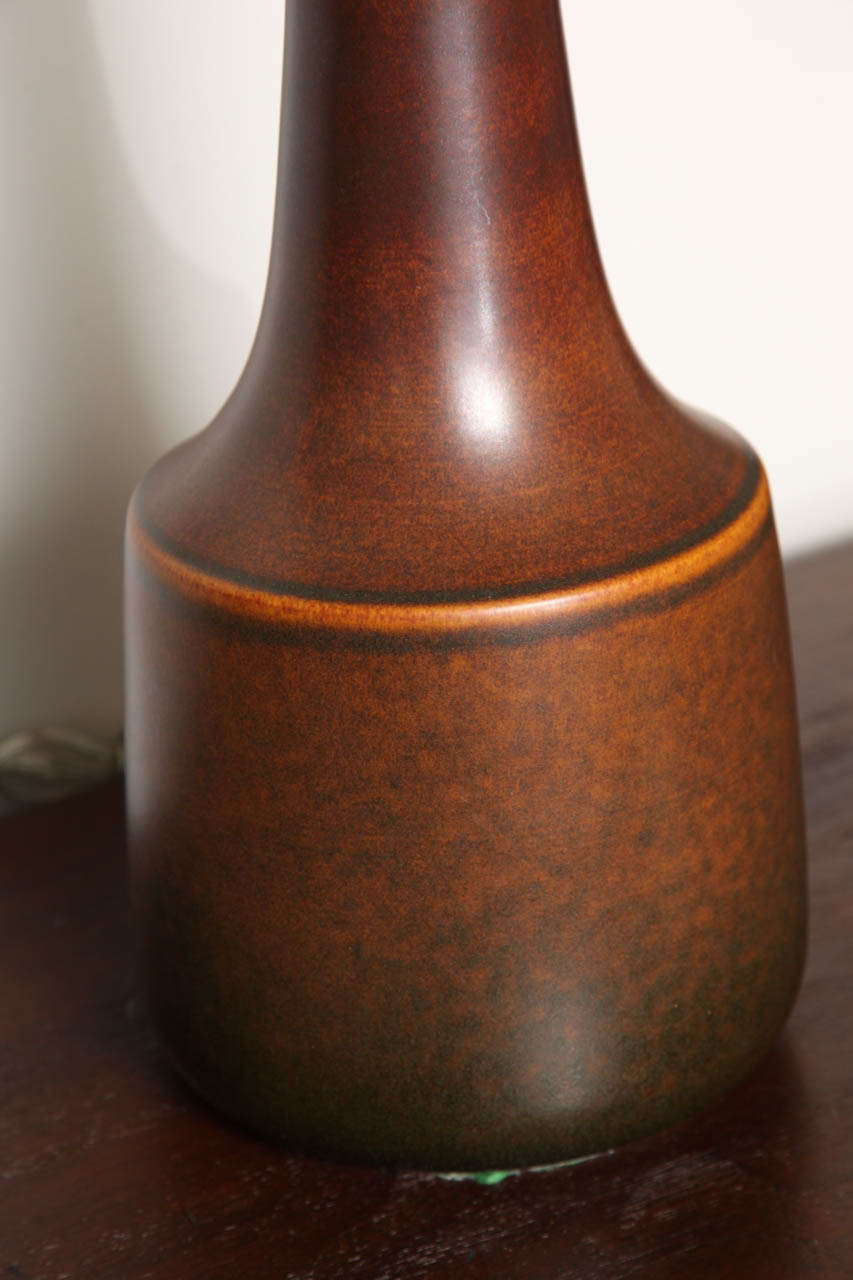 Mid-20th Century Terracotta Lamp In Good Condition In New York, NY
