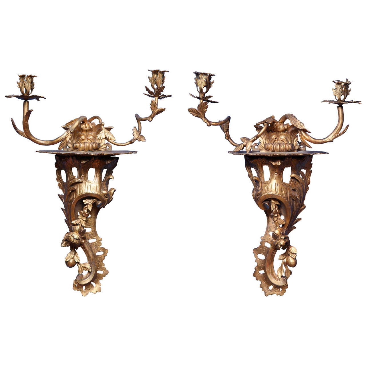 Pair of Chippendale Period Carved Rococo Giltwood Wall Lights, circa 1755 For Sale