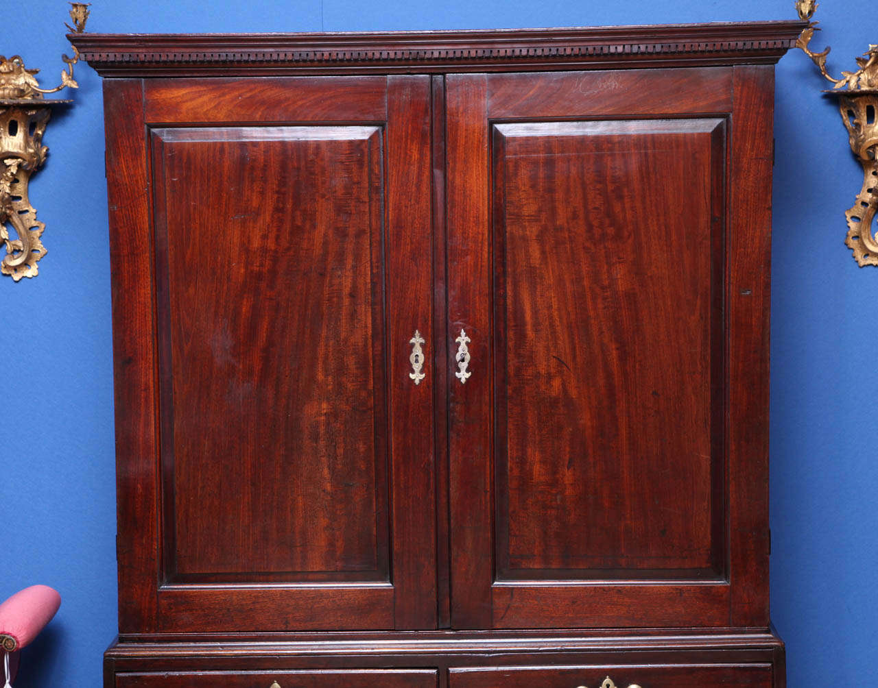chippendale cabinet