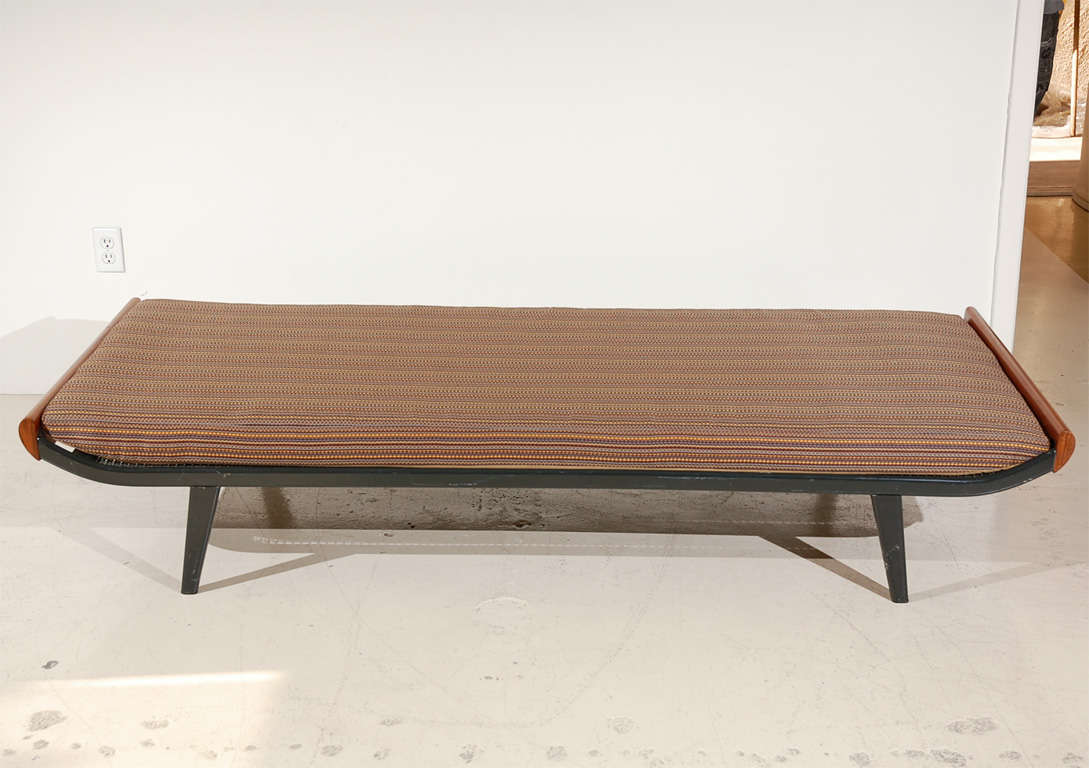 Mid-20th Century Cleopatra Daybed by Dick Cordemeijer for Auping