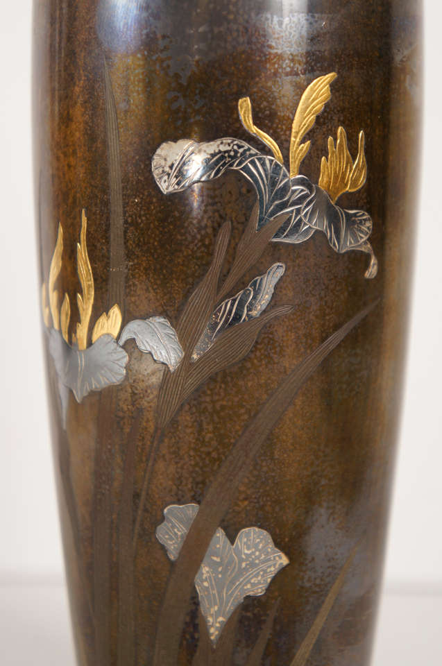 A Very Good Pair of Japanese Bronze Vases Inlayed With Gold and Silver 1