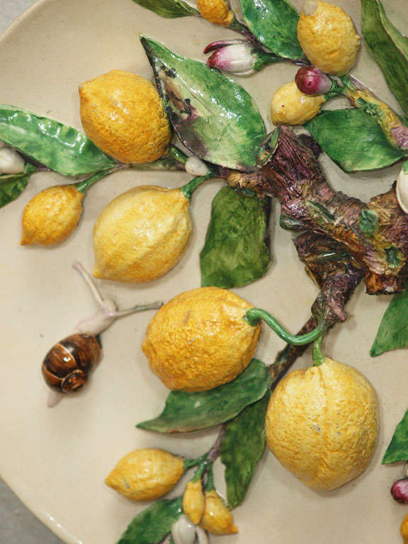 Majolica wall charger with lemons, French, 19th century 1