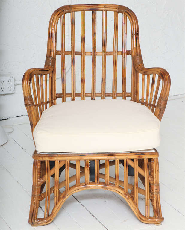 Mid-20th Century Pair of Art Deco Reed Lounge Chairs from the Queen Elizabeth