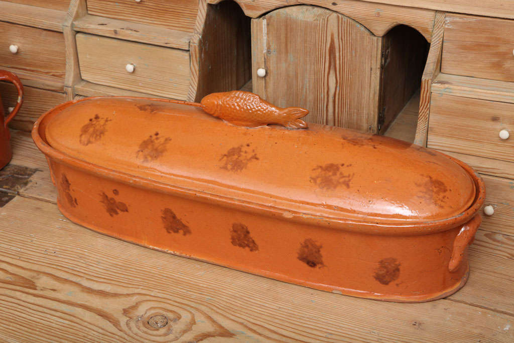 Fish Tureen For Sale at 1stDibs