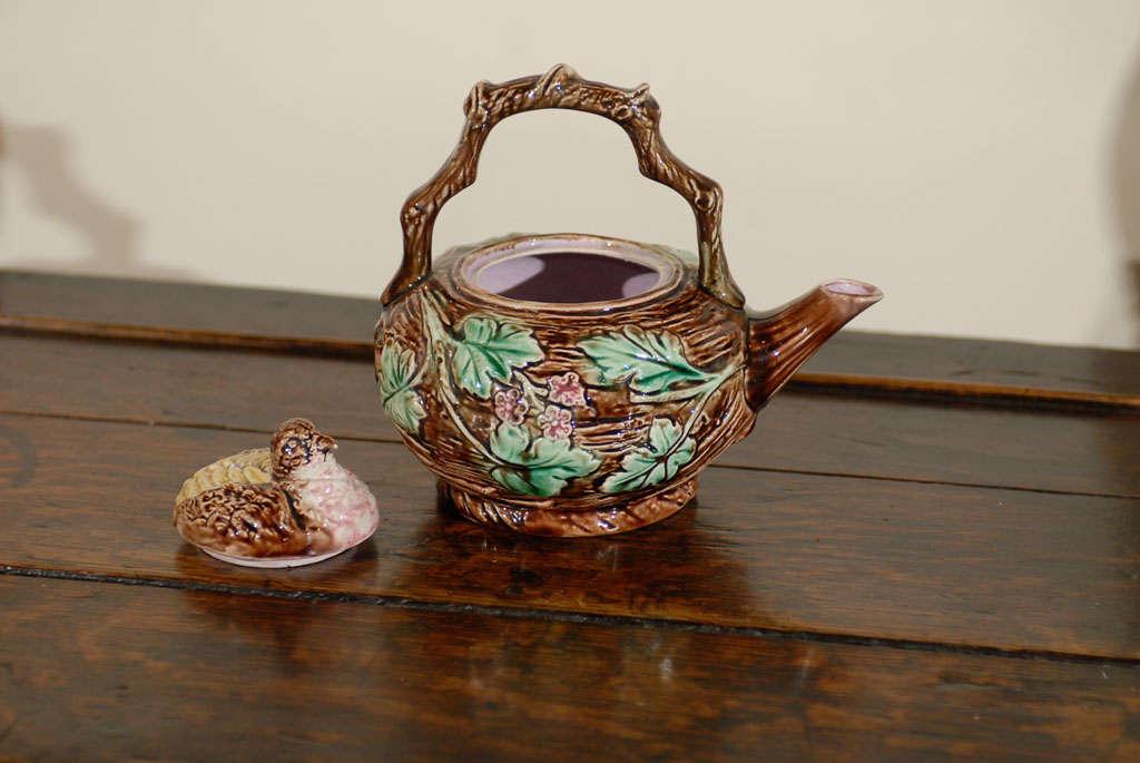 English Majolica Tea Pot with a Bird in Nest Theme 1