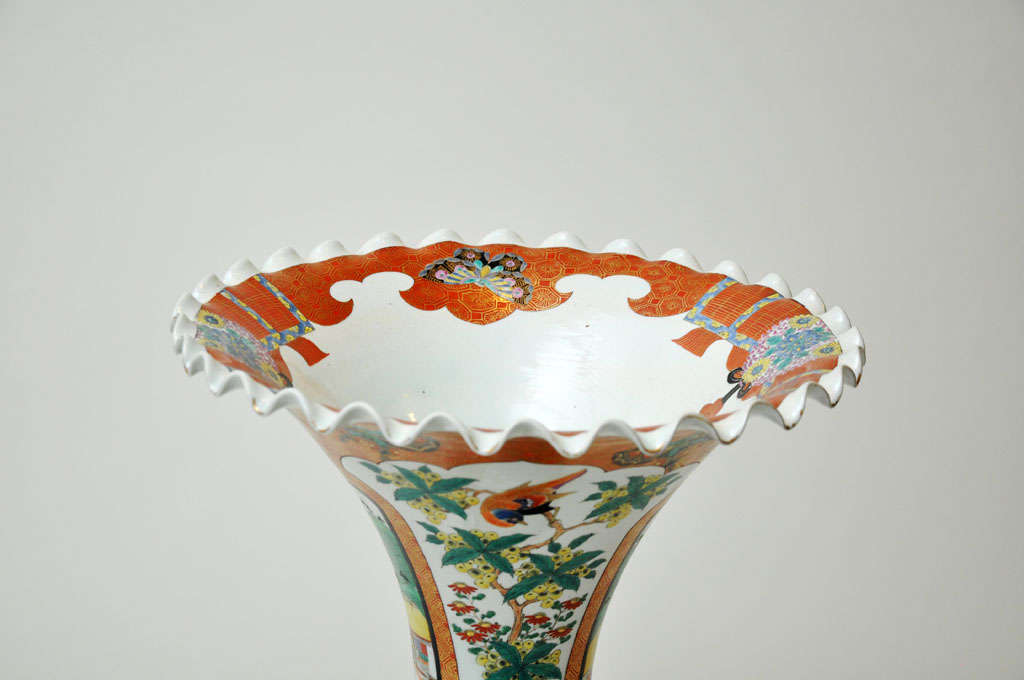 Monumental Meiji Imari Palace Vase, 1890 In Excellent Condition In Chicago, IL