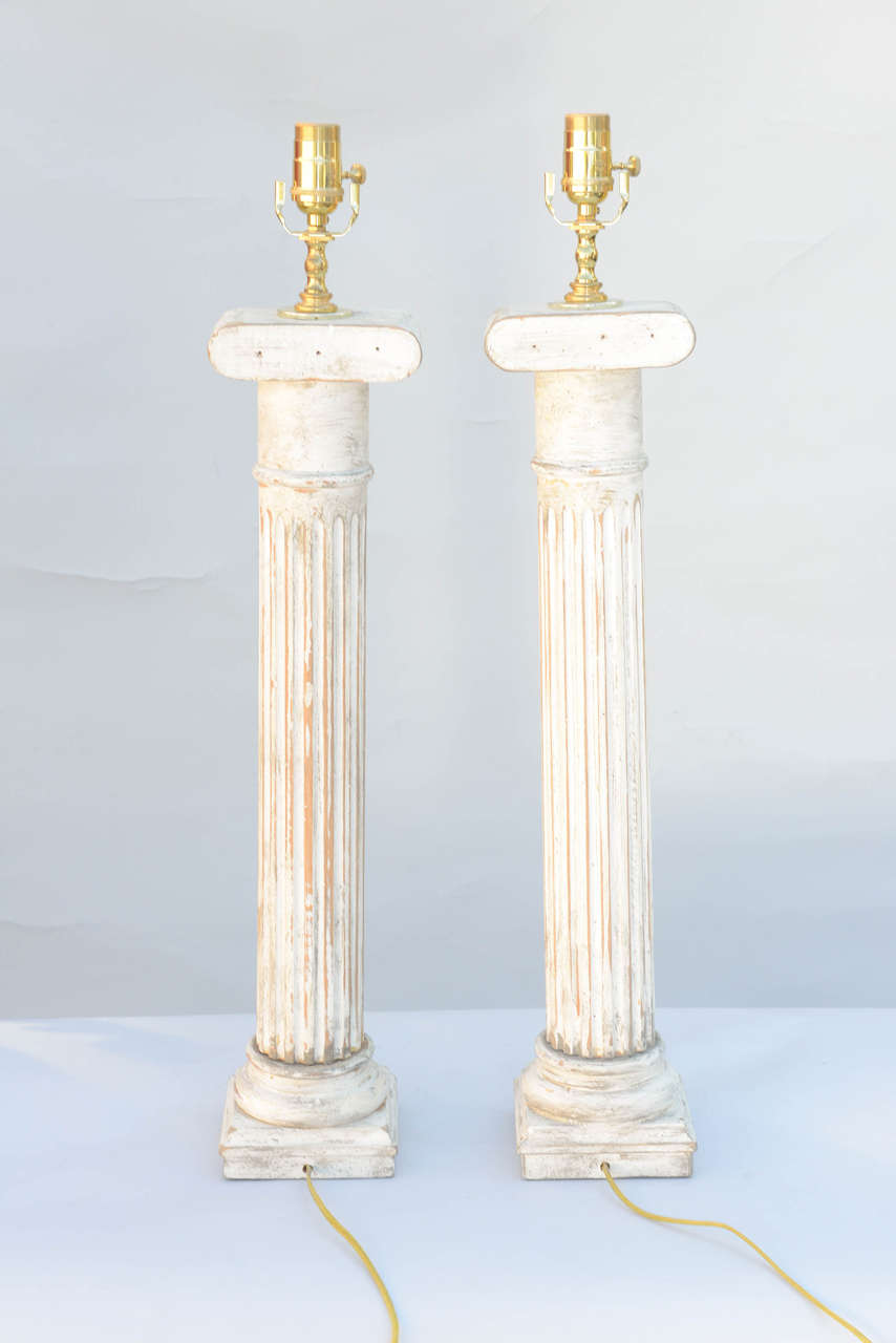 20th Century Pair of Carved Wood Column Lamps For Sale