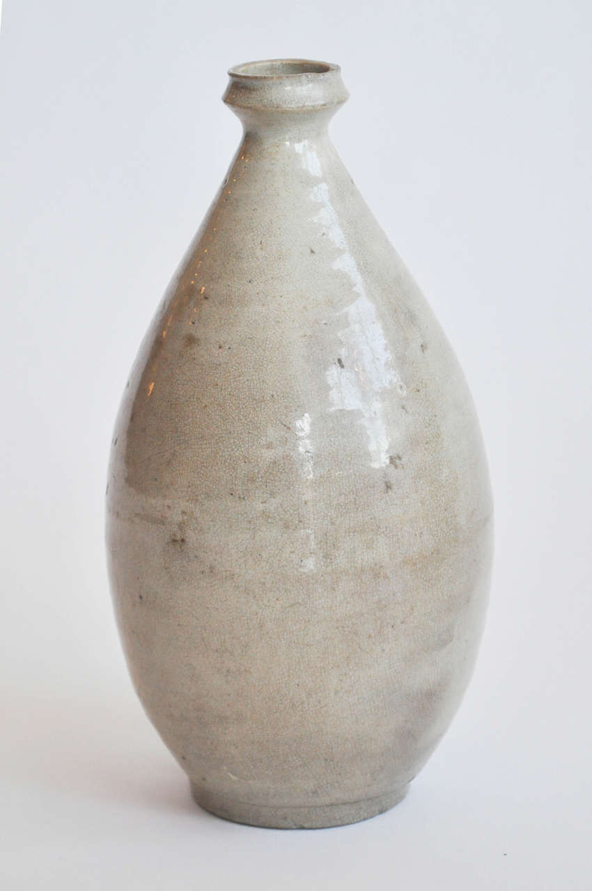 15th Century Crème Glazed Korean Bottle 1