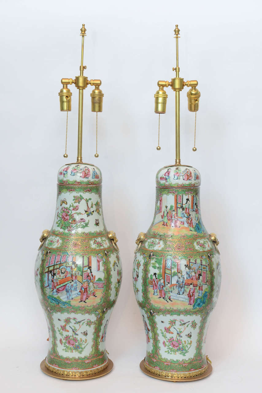 Large Pair of Rose Medallion Canton Palette Chinese Porcelain Covered Jars For Sale 4