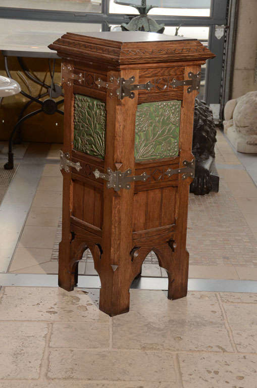 This pedestal has been refinished and the brackets replated. The Arts and Crafts style tile installed on four sides, is Motawi, Leaves and Berries.

Top 16 1/4” x 16 1/2”
Height 37 1/4”