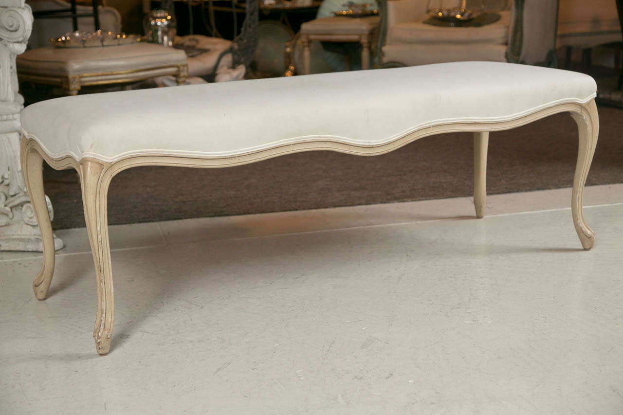 French Louis XV Style Bench In Good Condition In Stamford, CT