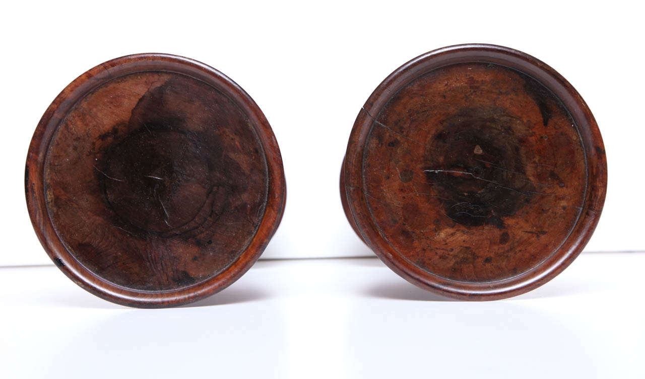Pair of English Burr Yew Wood Candlestands For Sale 1
