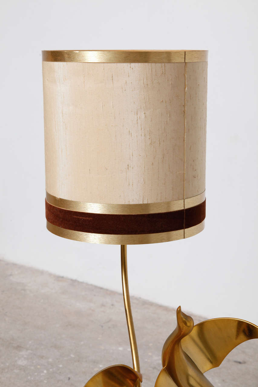 Italian Brass Table Lamp with Flying Birds, Italy
