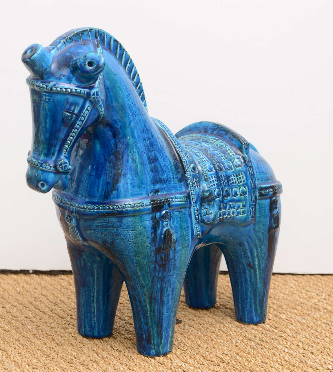 Bitossi horse in Rimini blue.