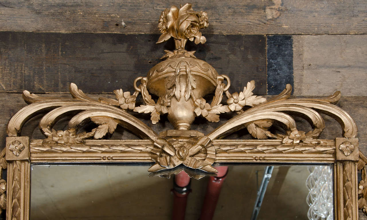 European Antique Regency Style Gilt Mirror
