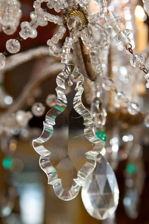 Refined Italian crystal chandelier 1