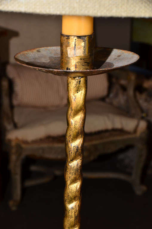 Gilt Iron Floor Lamp In Excellent Condition In Houston, TX