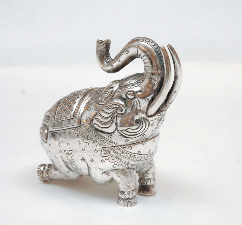 Set of Two Sterling Silver Elephant Boxes 1