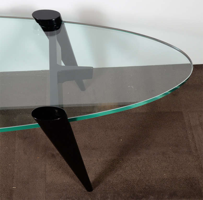 American Mid-Century Modern Narrow Elliptic Coffee Table with Tapered Legs